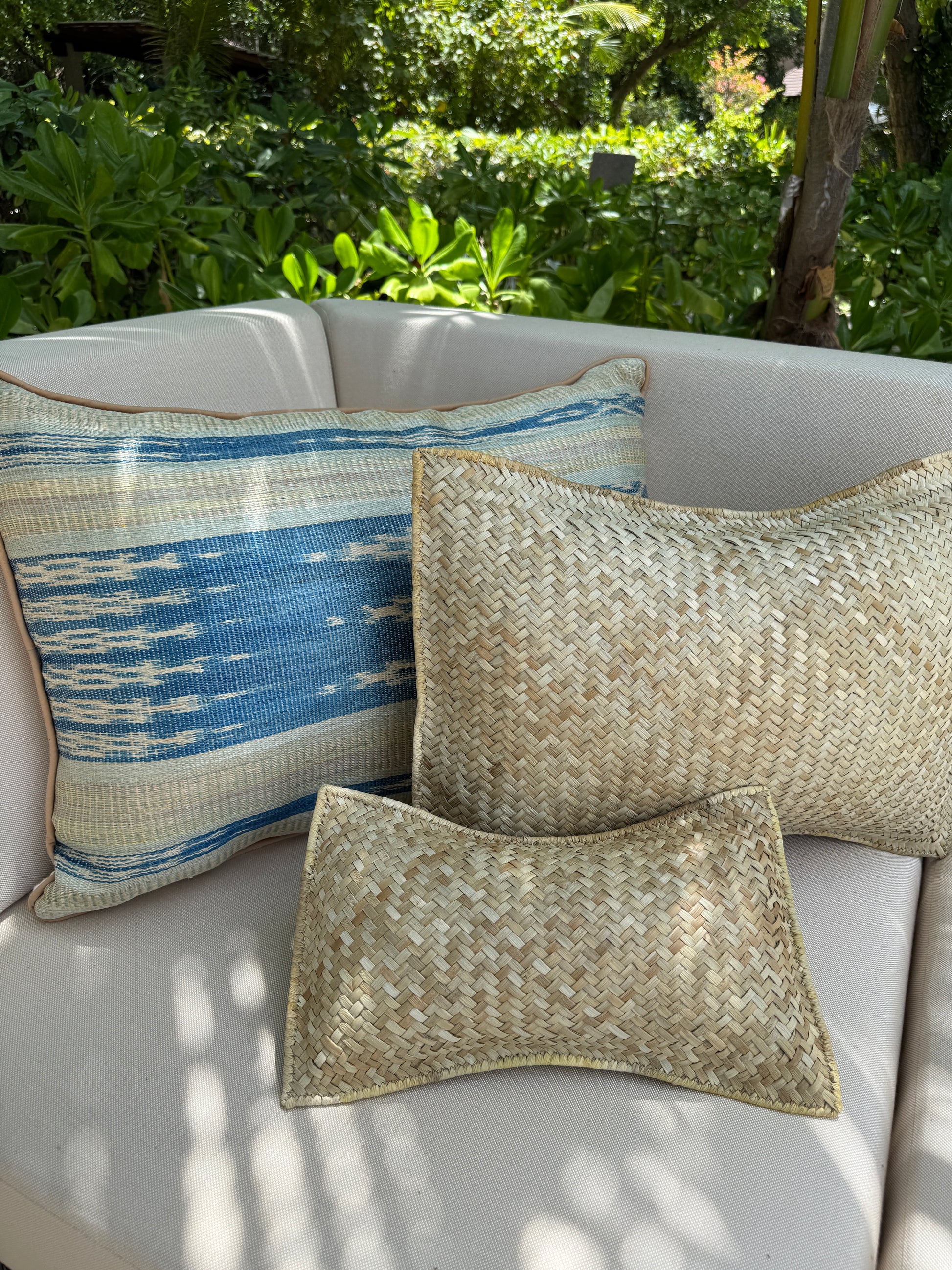 Natural fibre pandan throw pillow, handmade in the Philippines — Kapalua Living